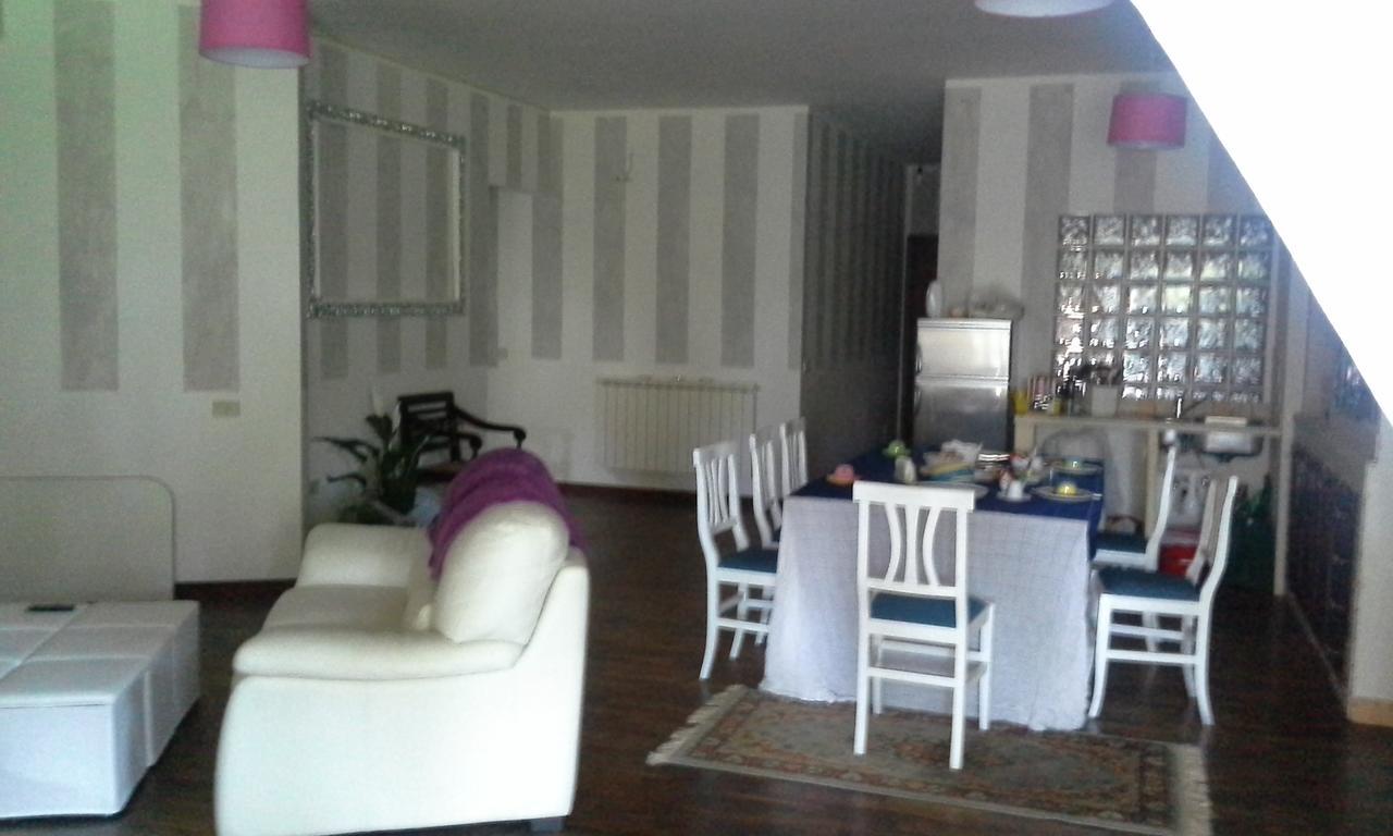 A57 Bed & Breakfast Casal Palocco Bagian luar foto
