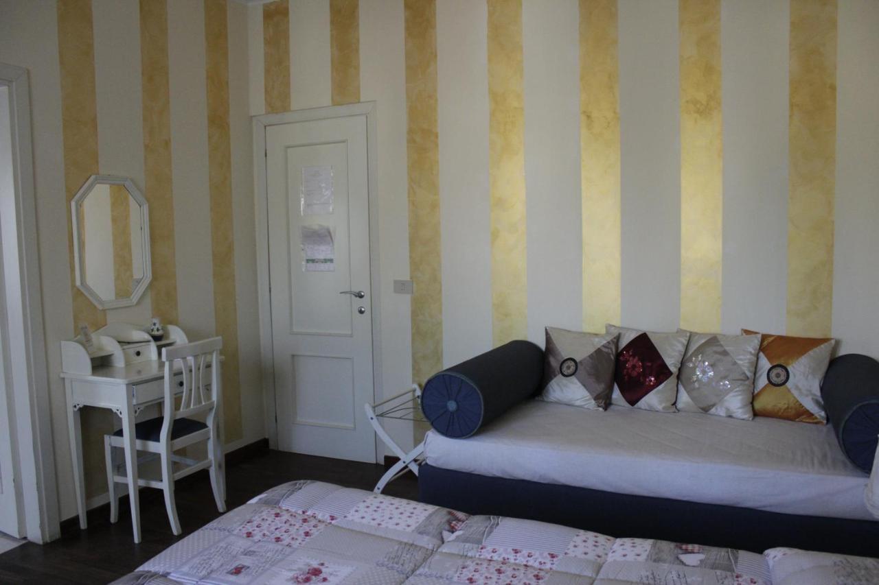A57 Bed & Breakfast Casal Palocco Bagian luar foto